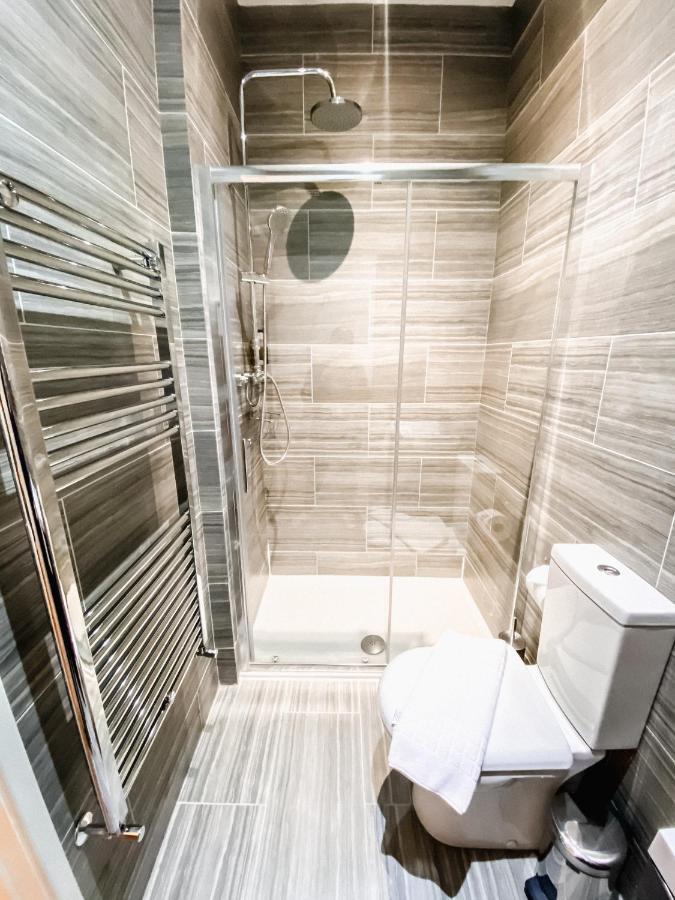 Titiwangsa One Accomodation At Paddington London Bagian luar foto