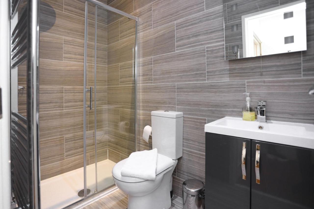 Titiwangsa One Accomodation At Paddington London Bagian luar foto